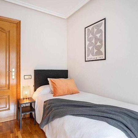 La Plaza Apartamento Gijon Luaran gambar